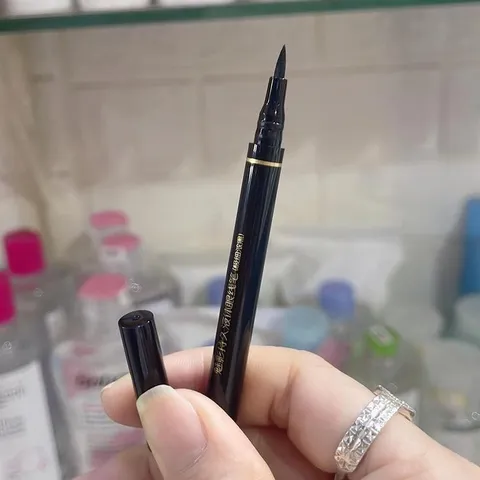 Kẻ Mắt Nước NON.U Super Sharp Line - Chống Lem, Đường Kẻ Sắc Nét, Dễ Dàng Sử Dụng, Phù Hợp Tất Cả Phong Cách Trang Điểm