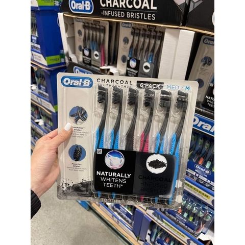 Set Bàn chải đánh răng Oral-B Charcoal than hoạt tính - 6 chiếc 231351
