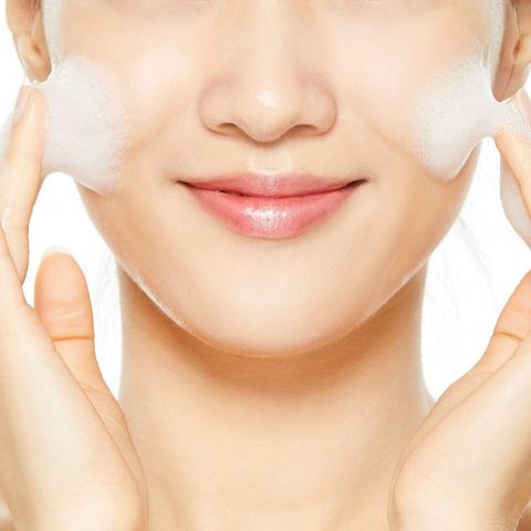 Gel Rửa Mặt Tràm Trà, 0.5% Bha Cosrx Low Ph Good Morning - 150ml