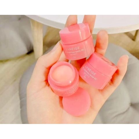 Mặt Nạ Ngủ Môi Laneige Hương Dâu - Dưỡng Ẩm Căng Bóng Mềm Mịn 3G - Sản Phẩm Chăm Sóc Môi Chất Lượng Cao