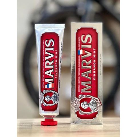 Kem Đánh Răng Ý Marvis Classic 85ml - Hương Vị Độc Đáo, Chăm Sóc Răng Miệng Hiệu Quả, Phong Cách Sang Trọng Cho Gia Đình
