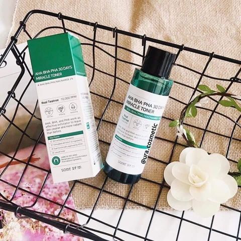 Nước hoa hồng hỗ trợ mụn Some By Me 30days Miracle toner - 150ml