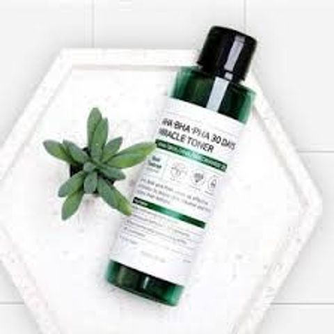 Nước hoa hồng hỗ trợ mụn Some By Me 30days Miracle toner - 150ml