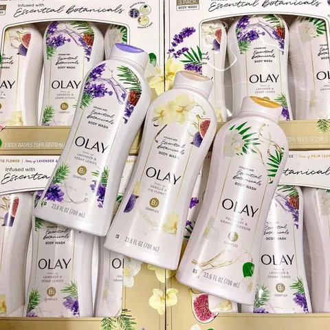 Sữa tắm OLAY Essential Botanicals - 1set x 3mùi x 700ml