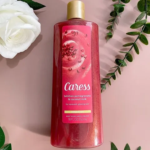 Sữa tắm Caress Dưỡng Trắng Da - 532ml