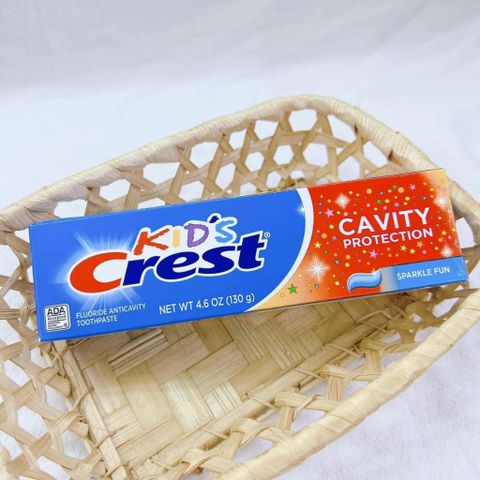 Kem Đánh Răng Trẻ Em Crest Cavity Protection Sparkle Fun 130g - Hương Vị Trái Cây Ngăn Ngừa Sâu Răng Cho Bé Từ 2-5 Tuổi