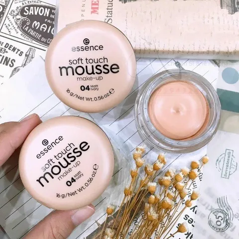 Phấn Tươi Đức Essence Soft Touch Mousse - 16G