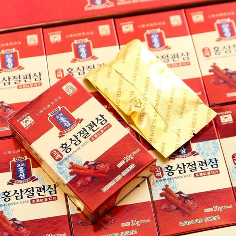 Hồng Sâm Lát Tẩm Mật Ong Sam Jin 200G - Nhân Sâm Hàn Quốc chất lượng cao, tăng cường sức khỏe, hỗ trợ miễn dịch và giảm stress.