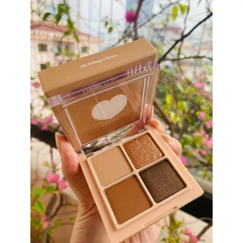 PHẤN MẮT 4 Ô PEACH C FALLING IN EYESHADOW PALETTE