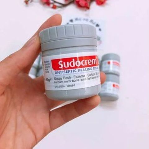 Kem Bôi Đa Năng Sudocrem cho Trẻ Em 60g - Chăm Sóc Da Nhạy Cảm, Giảm Hăm, Bảo Vệ Da Khỏi Kích Ứng, Dễ Sử Dụng Cho Bé