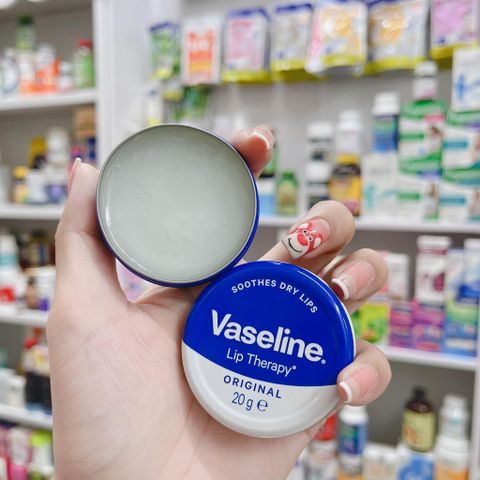 Dưỡng Môi Vaseline Lip Therapy 20g Hộp Thiếc - Giữ Ẩm Môi, Bảo Vệ Chống Nắng, Cho Môi Mềm Mại Mượt Mà