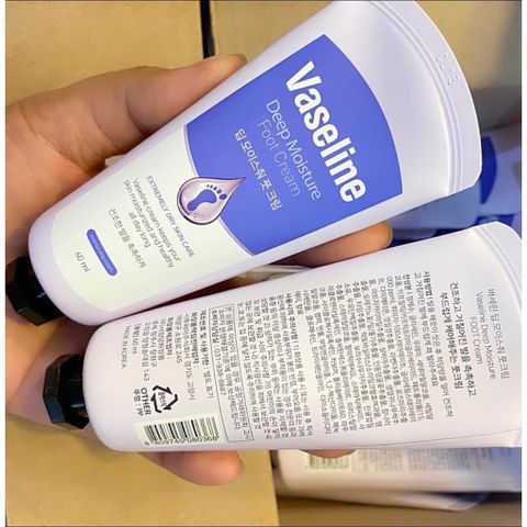 Kem giảm nứt gót chân Vaseline Deep Moisture Foot Cream Hàn Quốc 60ml