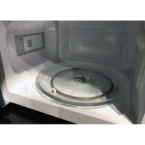 Lò Vi Sóng Sharp R-207VN-S 20L - 700W Đa Năng Nấu Hâm Rã Đông, Thiết Kế Hiện Đại, Tiết Kiệm Không Gian cho Bếp Sang Trọng