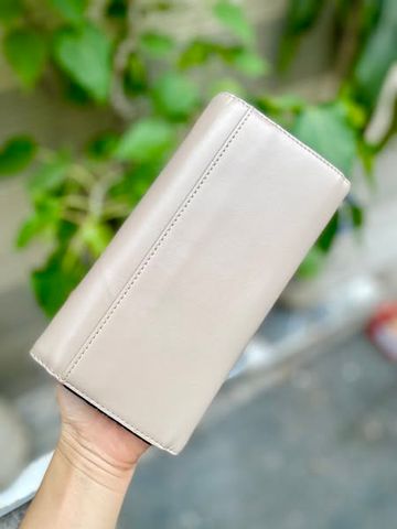 Ví Valentino Nữ Nắp Gập Màu Nude - Thiết Kế Sang Trọng Size 195x9 - Phụ Kiện Thời Trang Thời Thượng