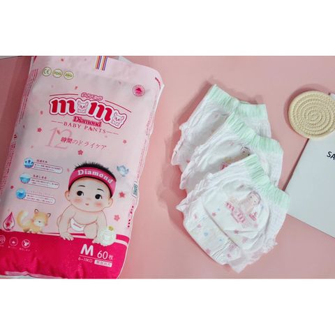 Bỉm Quần/Dán Momo Nature/ Diamond Siêu Thấm Hút Chống Hăm Cho Bé  S64,M62,M60,L54,XL50,XXL48,XXXL46.