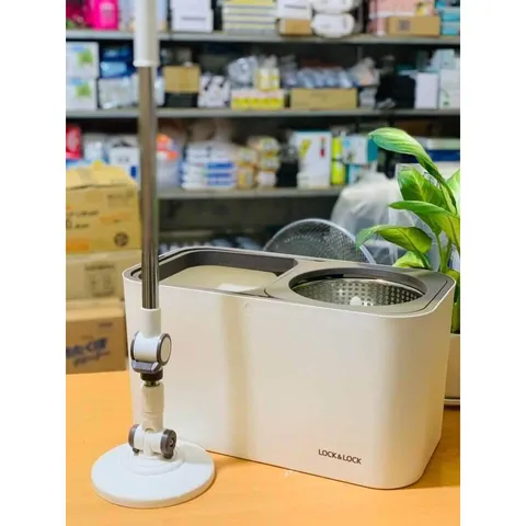 Bộ Lau Nhà Xoay Tay LocknLock Dual Bucket Spin Mop ETM478 - Dụng Cụ Vệ Sinh Đa Năng với 2 Bông Lau Microfiber Chất Lượng Cao