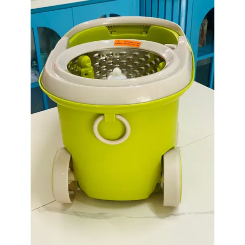 Bộ Cây Lau Nhà Xoay Tay 360 Độ LocknLock MOP-L003 - Có Bánh Xe, 2 Bông Lau, Chất Liệu Cao Cấp