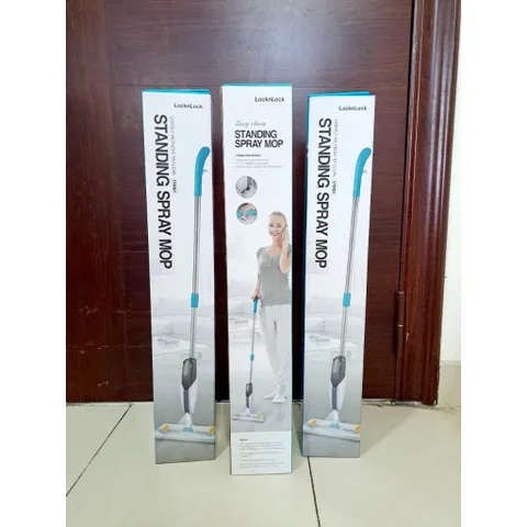 Cây Lau Nhà Dạng Xịt Nước LocknLock ETM461 - Công Nghệ Hơi Nước Tiện Lợi, 2 Bông Lau Trắng Phối Xanh, An Toàn Cho Sàn Nhạy Cảm