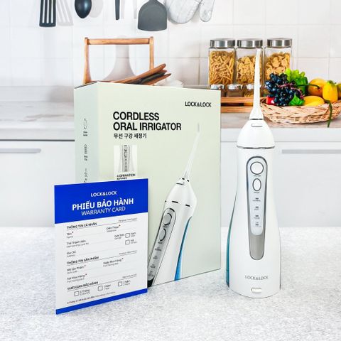 Máy Tăm Nước Không Dây LocknLock ENR156BLU - Tạo Sóng Nước 4 Chế Độ, Dung Tích 200ml - Bảo Hành 2 Năm, Sạc USB Tiện Lợi