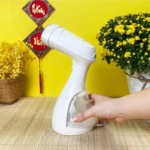 Bàn Là Hơi Nước Cầm Tay LocknLock ENI222WHT 1500W - Máy Hơi Nước Mini Cho Quần Áo, Dung Tích 300ml, Bảo Hành 2 Năm
