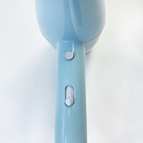 Máy Sấy Tóc LocknLock ENA144BLU Công Suất 1900W - Thiết Kế Hiện Đại, 3 Chế Độ Nhiệt, Bảo Hành 24 Tháng