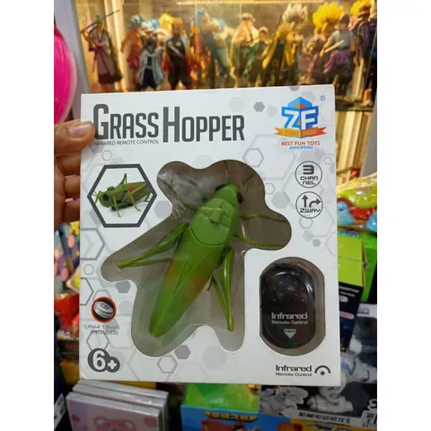 Đồ chơi con cào cào, châu chấu điều khiển từ xa chạy bằng pin có đèn sáng 7705 Grass Hopper Infrared Remote control