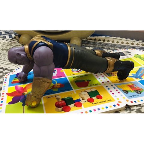 Mô Hình Nhân Vật Thanos 32Cm Đồ Chơi Siêu Nhân Avengers (3334)