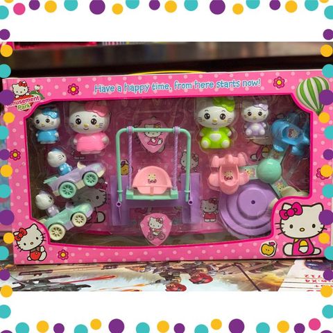 Đồ chơi nhà búp bê 99602 khu vui chơi của mèo Hello Kitty chọn mẫu ngẫu nhiên