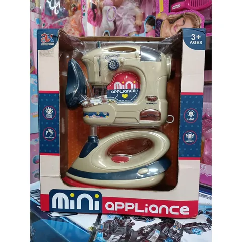 Đồ chơi nhập vai máy khâu, bàn là chạy bằng pin có đèn, shop tặng kèm pin