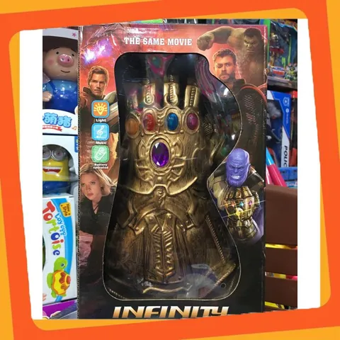 Găng Tay Thanos Đồ Chơi Siêu Nhân Có Đèn Và Nhạc (ZR999)