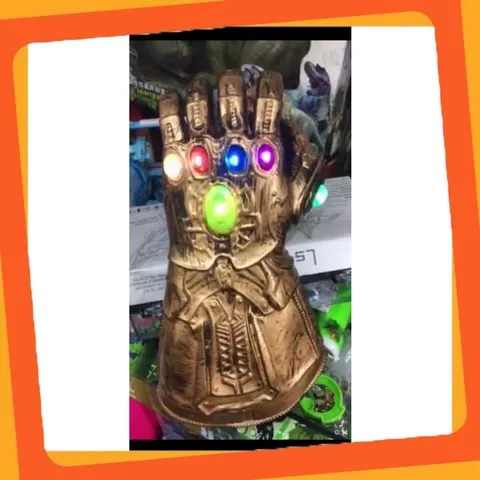 Găng Tay Thanos Đồ Chơi Siêu Nhân Có Đèn Và Nhạc (ZR999)