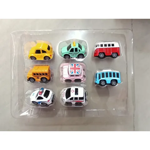 Bộ 8 xe ô tô sắt chạy đà pull back 803045
