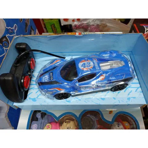 XE ĐIỀU KHIỂN TỪ XA CÓ ĐÈN (666-45)