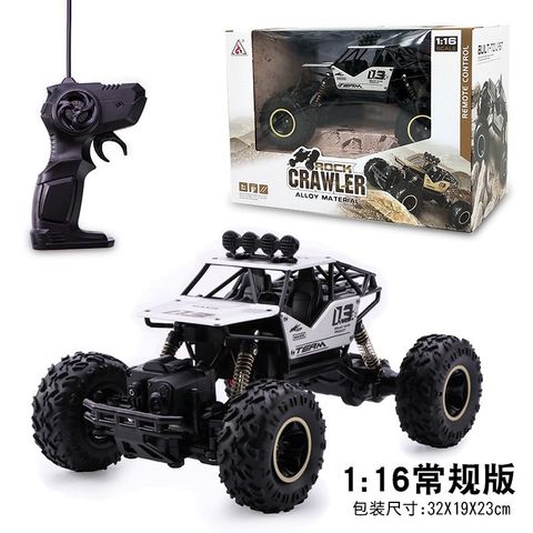 Xe ô tô địa hình điều khiển từ xa 6141 chạy bằng pin sạc giao màu ngẫu nhiên