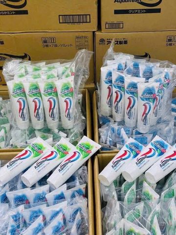 Kem Đánh Răng Aquafresh 160g Nội Địa Nhật Bản, Xanh lá