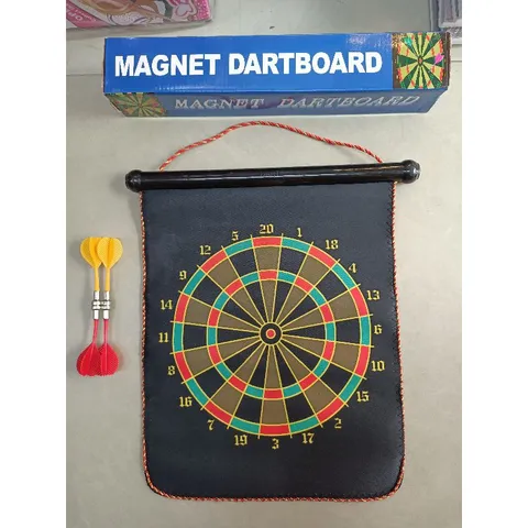Hộp Đồ Chơi Phi Tiêu Nam Châm MAGNET DARTBOARD - Đồ Chơi Giải Trí Cho Trẻ Em - Hoạt Động Thể Chất Vui Nhộn