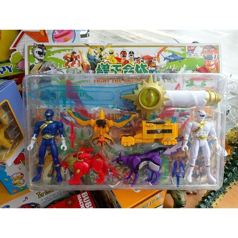 Bộ đồ chơi mô hình Siêu Nhân Gao thú FIGHT THE BRIGADE 2817-5