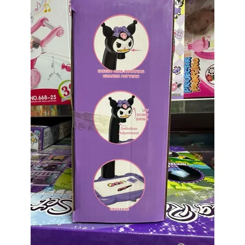 Hộp đồ chơi Bàn vẽ thông minh KUROMI với đèn phát sáng 316 - Đồ chơi sáng tạo cho trẻ em, tặng kèm pin