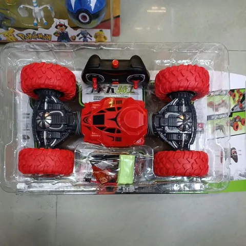 Hộp đồ chơi Xe ô tô địa hình điều khiển từ xa 581A-1 - Màu ngẫu nhiên, Pin sạc, Đồ chơi giải trí thú vị cho trẻ em