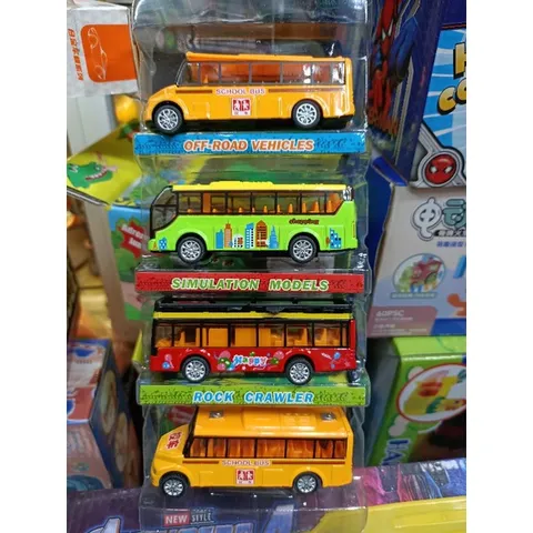 Hộp đồ chơi ô tô buýt kim loại 4 chiếc - Chạy bằng bánh đà, Màu sắc giao ngẫu nhiên, Đồ chơi trẻ em hấp dẫn