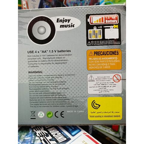 Hộp Đàn ELECTRONIC KEYBOARD kèm MIC hát có 61 phím nhạc và đèn phát sáng 6106