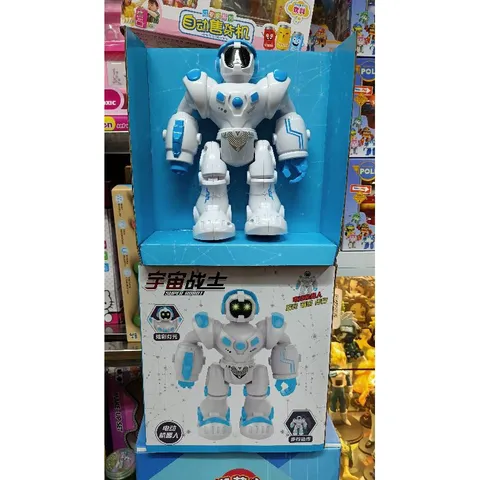 Mô hình Super Robot Trang Trí Biết Đi - Đồ Chơi Điều Khiển Từ Xa Có Nhạc và Đèn Phát Sáng - Tặng Kèm Pin 638