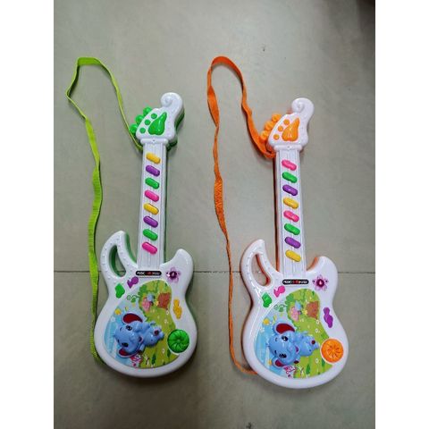 Đàn guitar hình chú voi con phát sáng có nhạc, tặng kèm pin - Nhạc cụ trẻ em đáng yêu, màu sắc ngẫu nhiên