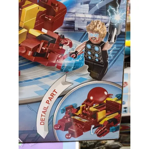 Hộp Lego 2in1 Xe Ô Tô và Robot Người Sắt - BATTLE OF HEROES 64106 - Đồ Chơi Lắp Ghép Sáng Tạo cho Trẻ Em