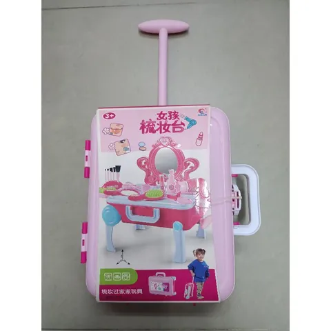 Hộp đồ chơi 2in1 Vali Kéo và Bàn Trang Điểm 6606 - Đồ Chơi Trang Điểm Sáng Tạo cho Bé Gái
