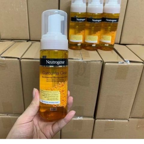 Sữa rửa mặt nghệ Neutrogena Curcuma  150ml
