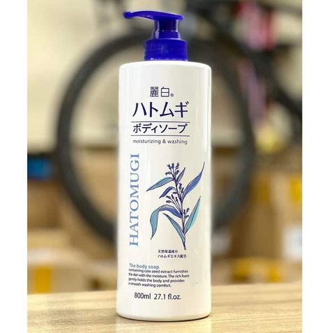 Sữa Tắm Hatomugi Ý Dĩ 800ml - Giúp Làm Sạch, Cung Cấp Độ Ẩm và Làm Sáng Da - Phù Hợp Mọi Loại Da, Đến Từ Nhật Bản