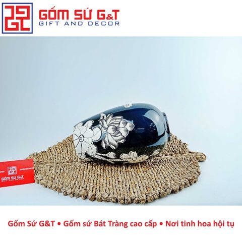 Lọ Hoa Trang Trí Gốm Sứ G&T Dáng Xoài Vẽ Sen Nổi - Vật Phẩm Phong Thủy Sang Trọng, Tạo Điểm Nhấn Cho Không Gian