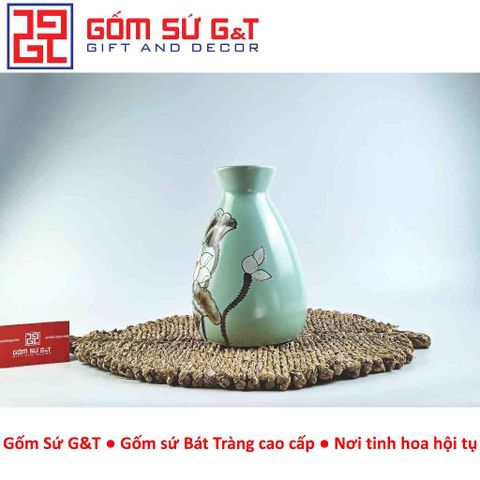 Lọ Hoa Gốm Sứ Đẹp Dáng Chân Váy Vẽ Bạch Liên - Trang Trí Nội Thất Sang Trọng