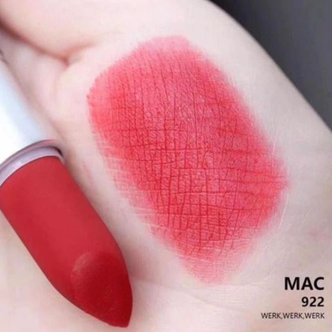 Son MAC 922 Werk Werk Werk – Đỏ Lạnh Ánh Cam 240705